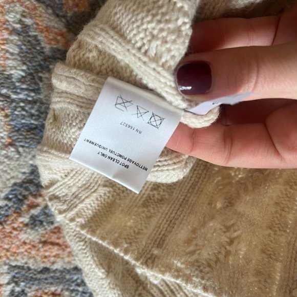 NWOT - Danielle Guizio Mini Skirt - Cream Wool Cable Knit 50% Wool - Small - Picture 2 of 5